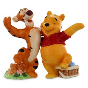 Winnie the Pooh and Tigger Salt Shaker Set